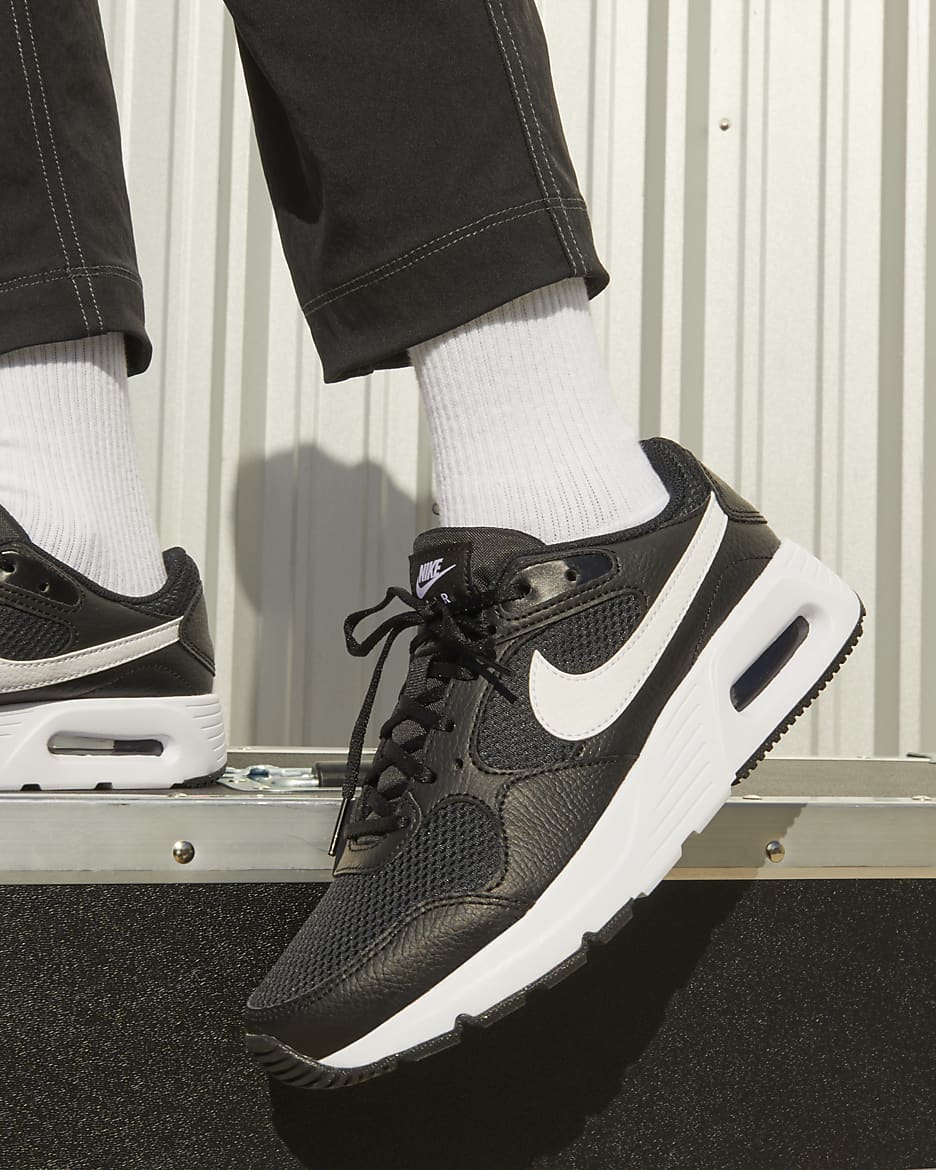 Nike air max black and white shoes on sale